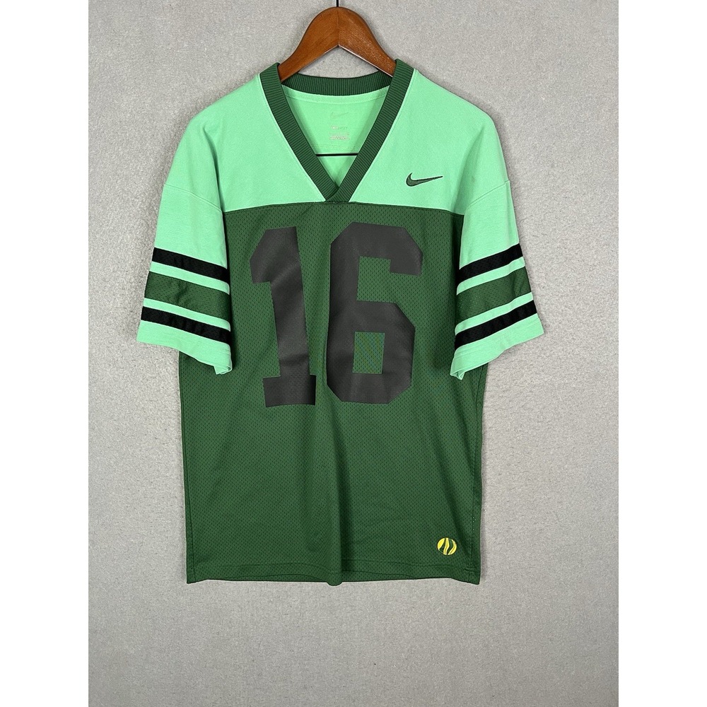 Nike Men's‎ Nr.16 Green Football Jersey Size Retail 105$ DV7364-341 Small